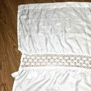 Better Homes and Gardens Light Beige Shower Curtain Crochet and‎ Fringe 72X72
